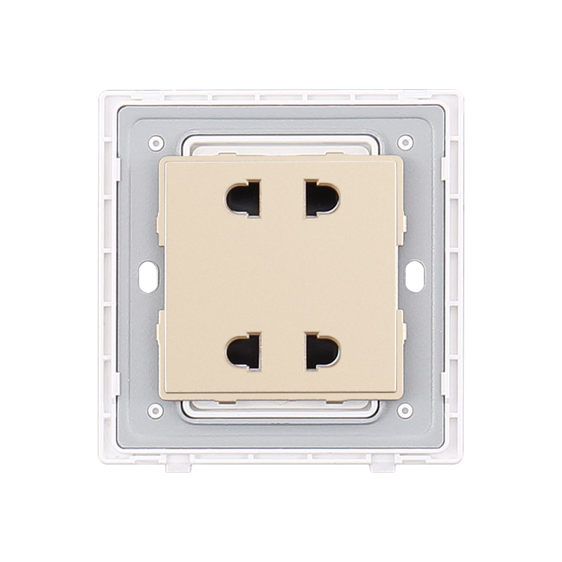 4 Pin Multi Functional White Wall Socket