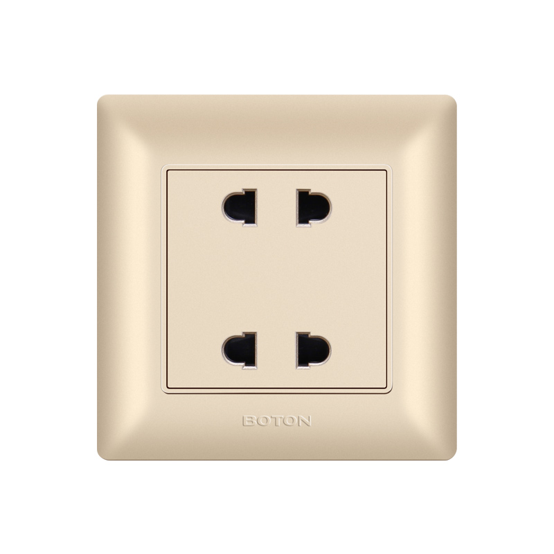 4 Pin Multi Functional White Wall Socket