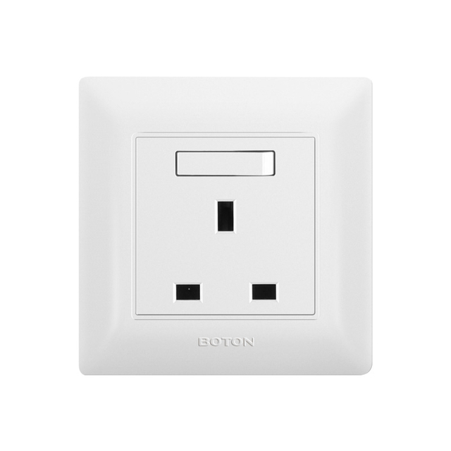 Indoor White Capacitive 13 AMPS Wall Switched Socket