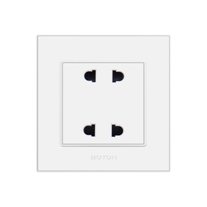 Apartment White Color 4 Pin Universal Wall Socket