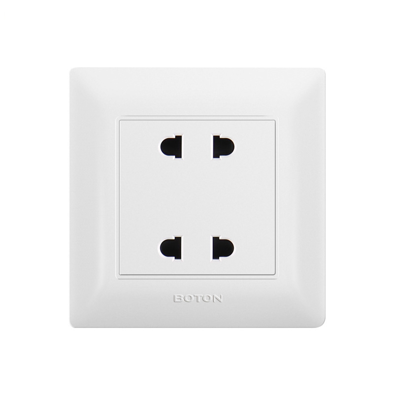 4 Pin Multi Functional White Wall Socket