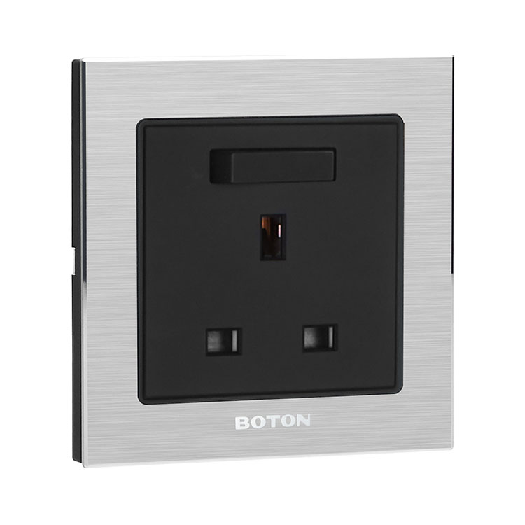 Indoor Silver Aluminum 13A Wall Switch Socket