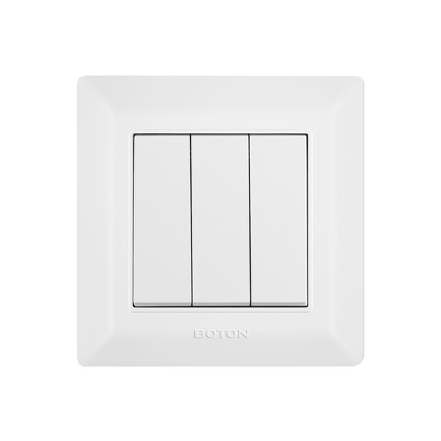 Residential Flush Mounted 3 Gang 2 Way Wall Switch