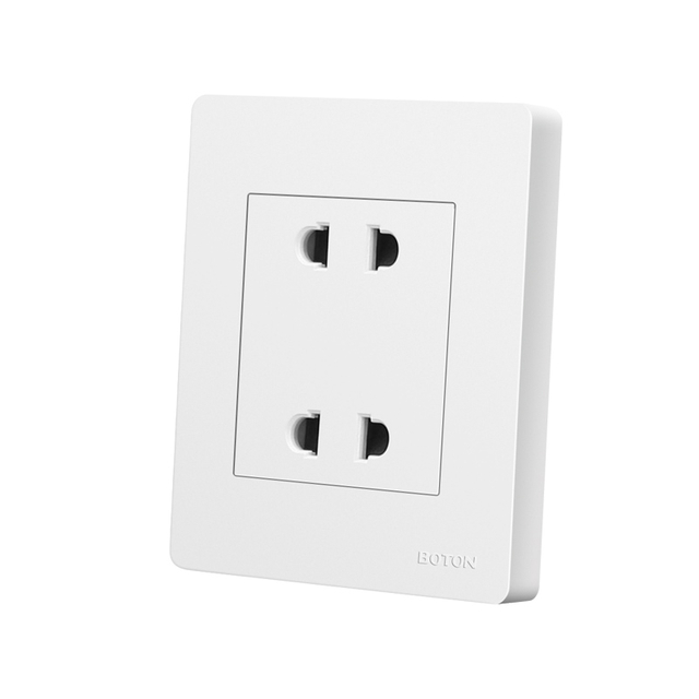 Indoor Decorator 4 Pin Multi Funcational Wall Socket