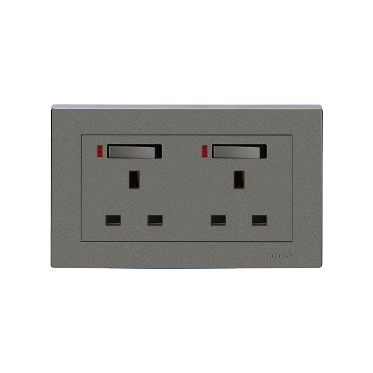 Commercial Double 13A Single Phase Switched Socket with Lamp