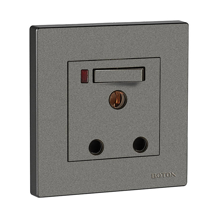 Industrial 15 AMPS Switched Socket with Lamp